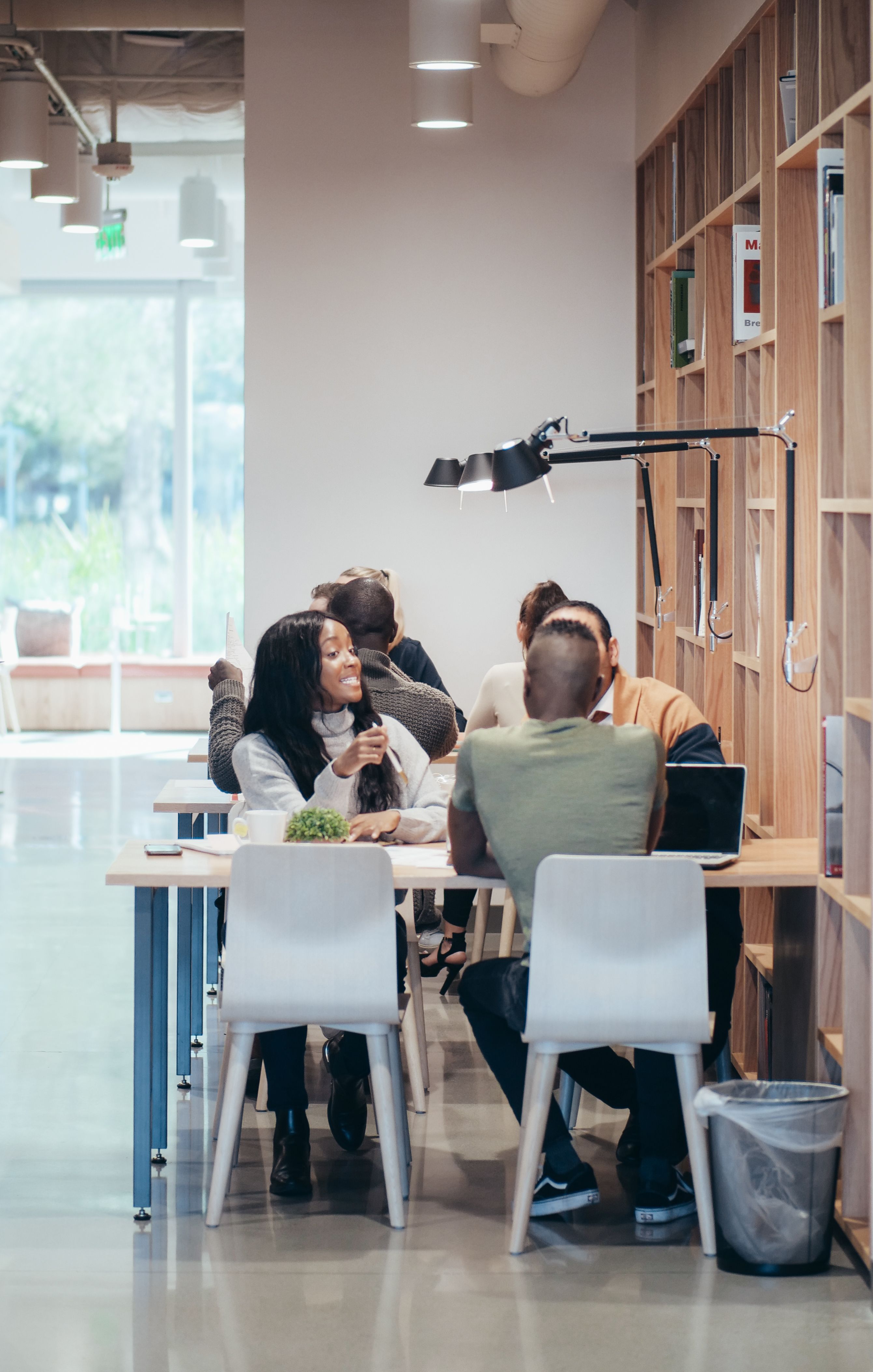 Comate remplace-t-il ma plateforme alumni (Eudonet, AlumnForce, Datalumni) ?